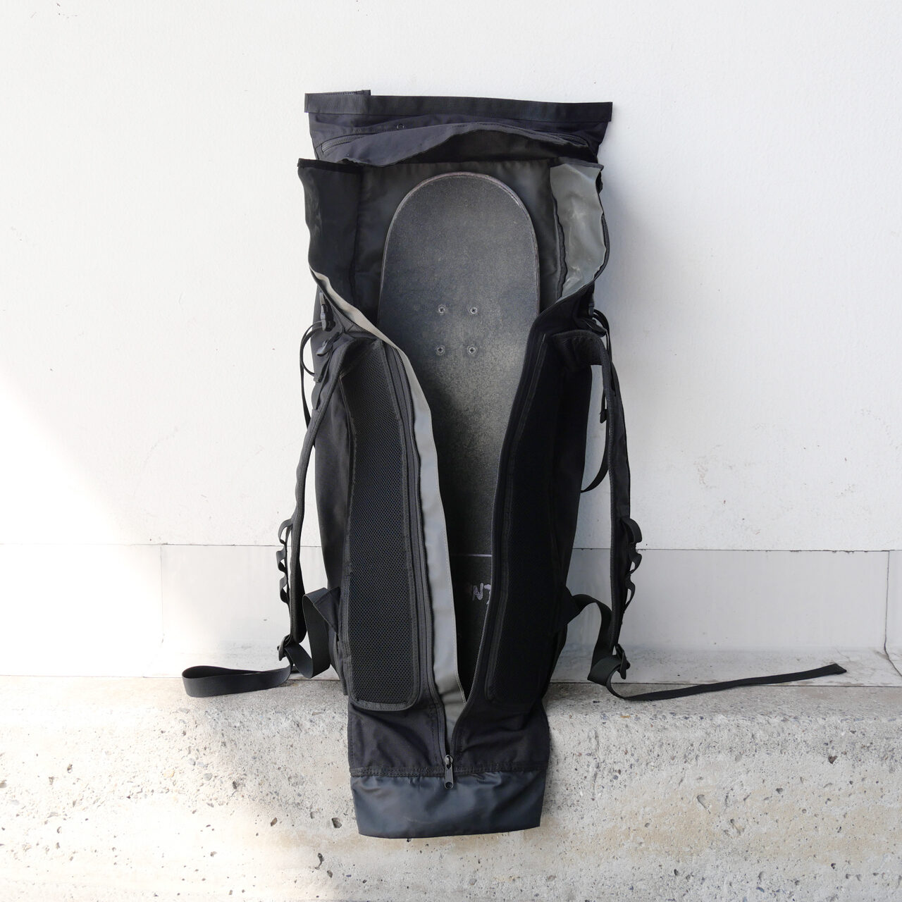 Stealth | Vaga – Bags for skateboarding